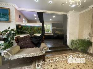 Коттедж 328м&sup2;, 3-этажный, участок 6 сот.  