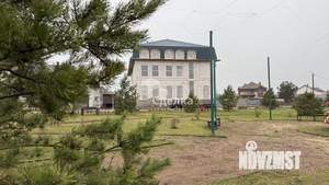 Дом 2063м&sup2;, 3-этажный, участок 13 сот.  