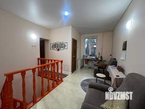 Дом 246м², 2-этажный, участок 7 сот.  