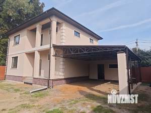 Дом 204м², 2-этажный, участок 6 сот.  