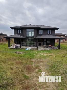 Дом 251м², 2-этажный, участок 11 сот.  