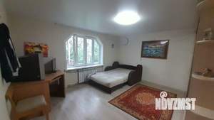 Дом 220м², 2-этажный, участок 12 сот.  