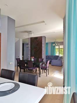 Дом 450м², 3-этажный, участок 7 сот.  