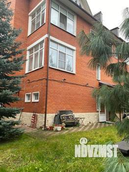 Таунхаус 210м², 4-этажный, участок 2 сот.  