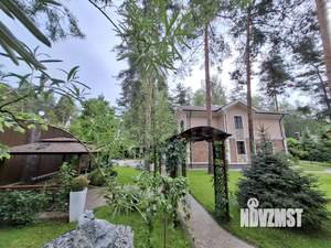 Дом 350м², 3-этажный, участок 21 сот.  