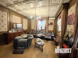 Дом 240м², 3-этажный, участок 6 сот.  
