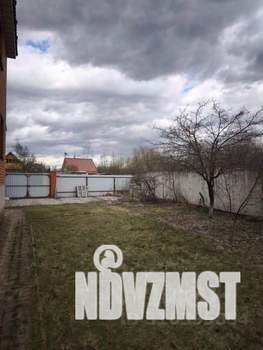 Дом 305м², 3-этажный, участок 11 сот.  