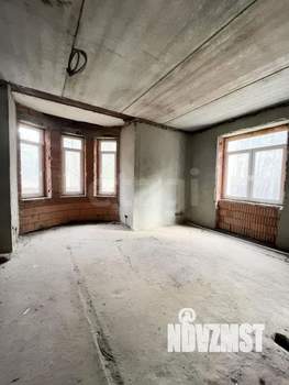 Дом 490м², 3-этажный, участок 12 сот.  