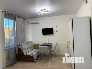 Студия квартира, посуточно, 30м2, 9/25 этаж