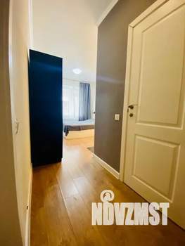 Студия квартира, посуточно, 23м2, 1/21 этаж