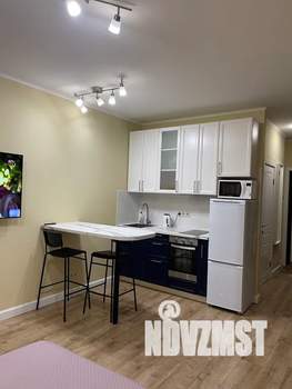 Студия квартира, посуточно, 27м2, 11/25 этаж