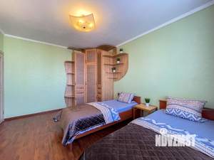 2-к квартира, посуточно, 60м2, 1/1 этаж