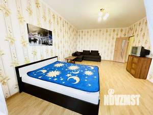 1-к квартира, посуточно, 43м2, 1/1 этаж