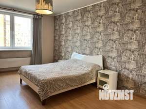 3-к квартира, посуточно, 98м2, 1/1 этаж