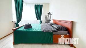 2-к квартира, посуточно, 40м2, 15/25 этаж