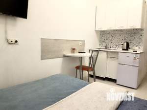 1-к квартира, посуточно, 12м2, 1/1 этаж