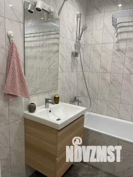 Студия квартира, посуточно, 27м2, 11/25 этаж