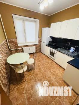 1-к квартира, посуточно, 38м2, 9/17 этаж