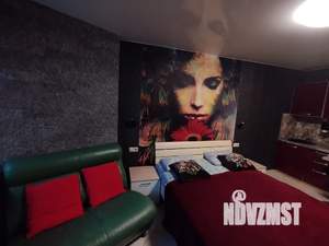 Студия квартира, посуточно, 30м2, 21/25 этаж