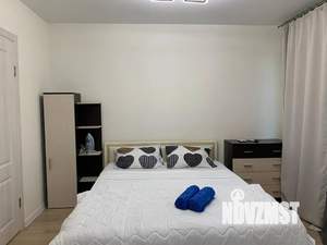 Студия квартира, посуточно, 30м2, 9/25 этаж