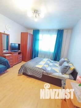 2-к квартира, посуточно, 65м2, 20/25 этаж