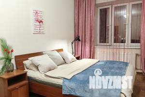 1-к квартира, посуточно, 35м2, 2/17 этаж