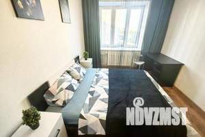 1-к квартира, посуточно, 35м2, 7/17 этаж