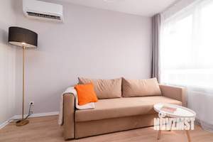 Студия квартира, посуточно, 30м2, 11/17 этаж