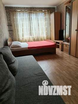 1-к квартира, посуточно, 40м2, 6/9 этаж