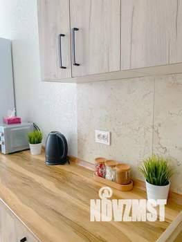 1-к квартира, посуточно, 40м2, 13/17 этаж