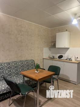 Студия квартира, посуточно, 32м2, 7/18 этаж