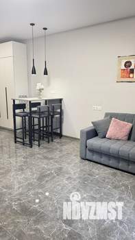 Студия квартира, посуточно, 28м2, 7/18 этаж