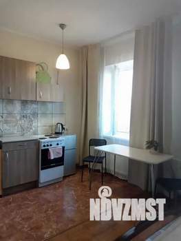 Студия квартира, посуточно, 34м2, 6/9 этаж