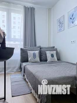 Студия квартира, посуточно, 20м2, 2/17 этаж