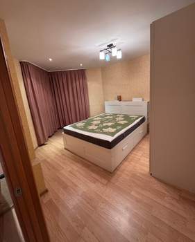 3-к квартира, на длительный срок, 100м2, 8/8 этаж