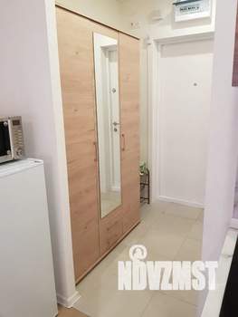 Студия квартира, посуточно, 20м2, 18/25 этаж