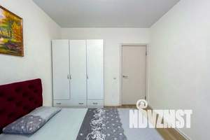 2-к квартира, посуточно, 42м2, 8/25 этаж