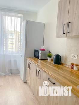 1-к квартира, посуточно, 40м2, 13/17 этаж