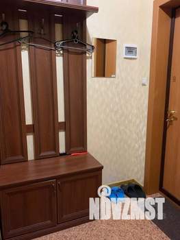 Студия квартира, посуточно, 28м2, 3/25 этаж