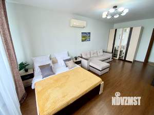 Студия квартира, посуточно, 40м2, 13/17 этаж