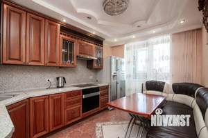 2-к квартира, посуточно, 52м2, 1/1 этаж