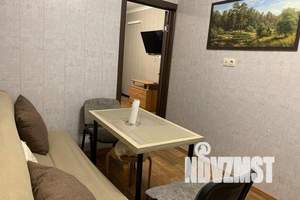 1-к квартира, посуточно, 38м2, 3/18 этаж