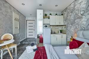 Студия квартира, посуточно, 20м2, 10/11 этаж