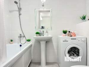 2-к квартира, посуточно, 40м2, 2/25 этаж