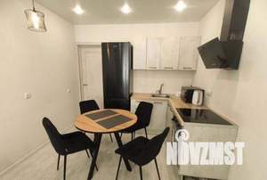 2-к квартира, посуточно, 45м2, 10/11 этаж