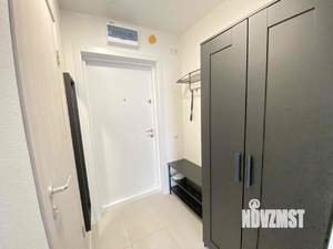 Студия квартира, посуточно, 27м2, 12/25 этаж