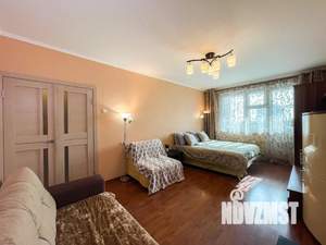 2-к квартира, посуточно, 60м2, 1/1 этаж