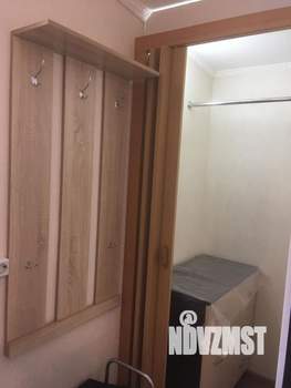 Студия квартира, на длительный срок, 18м2, 1/1 этаж