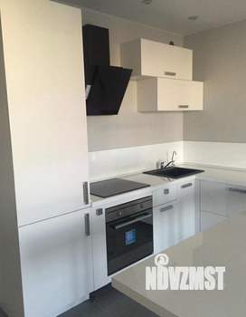 Студия квартира, на длительный срок, 40м2, 3/18 этаж