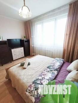 2-к квартира, посуточно, 60м2, 3/25 этаж